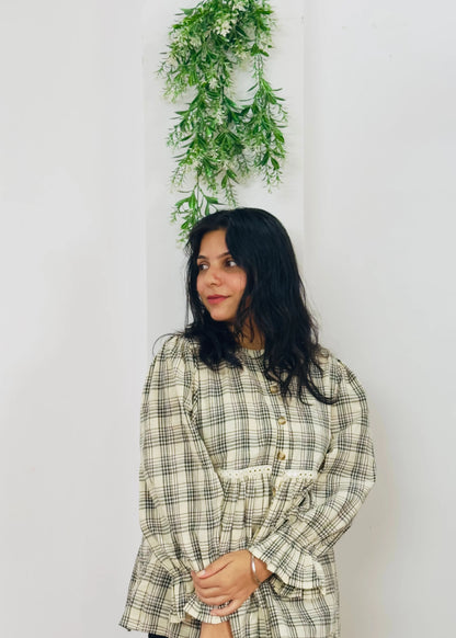 Plaid Elegance Button-Down Tunic—soft, breathable fabric, relaxed fit, elegant everyday women’s wear by An-Attire